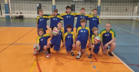 Mistrzostwach Gminy Goleniów w mini piłce siatkowej chłopców